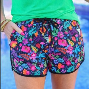 Jess Lea Everyday Shorts XL Fiesta Time Floral